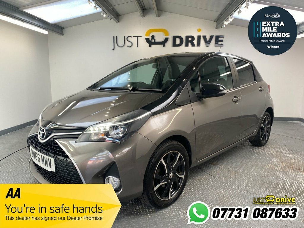 Toyota Yaris 1.3L Design Brown