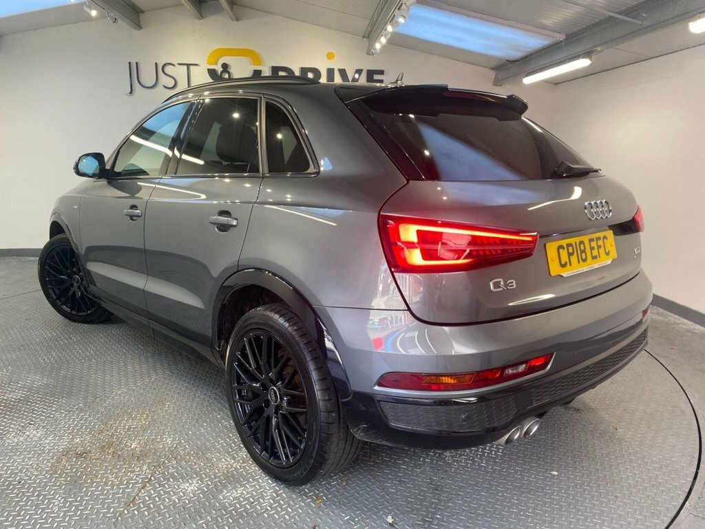 Audi Q3 2L Black Edition Grey #3