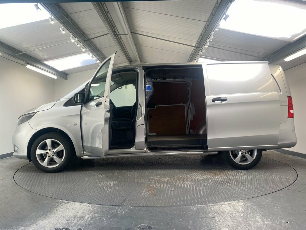 Mercedes-Benz Vito 2.1L Sport KS67FUJ Silver #3