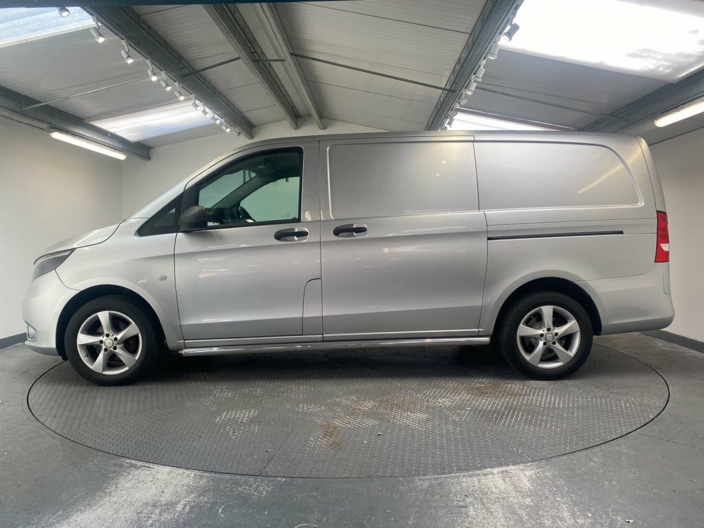 Mercedes-Benz Vito 2.1L Sport KS67FUJ Silver #2