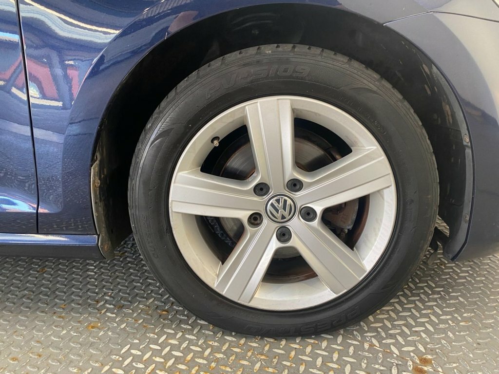 Volkswagen Golf Hatchback Blue #10