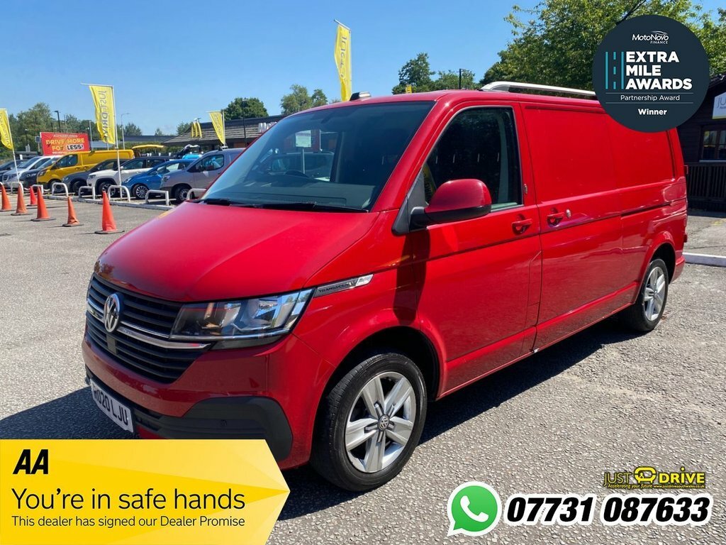 Volkswagen Transporter 2L Highline Red