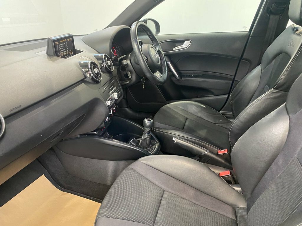 Audi A1 1.4 Tfsi S Line Black #27