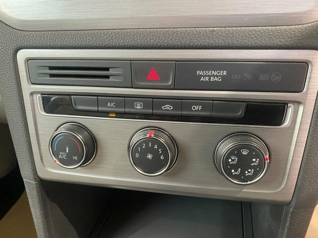 Volkswagen Golf SV Se Blue #14