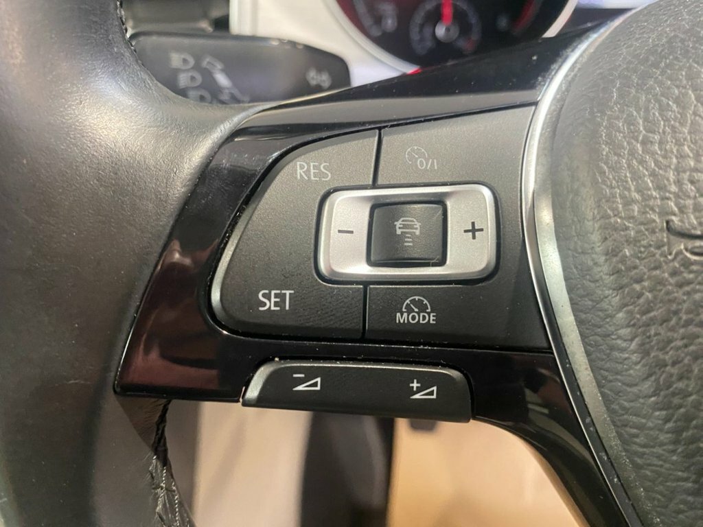Volkswagen Golf SV Se Blue #18