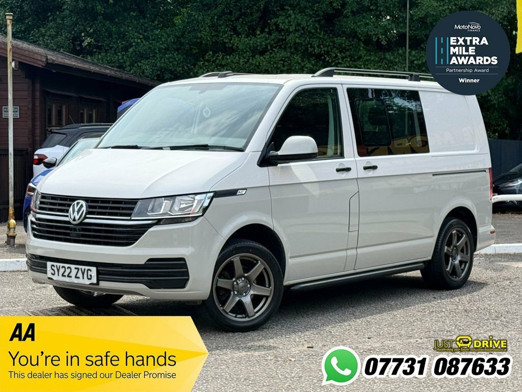 Volkswagen Transporter 2L Startline White