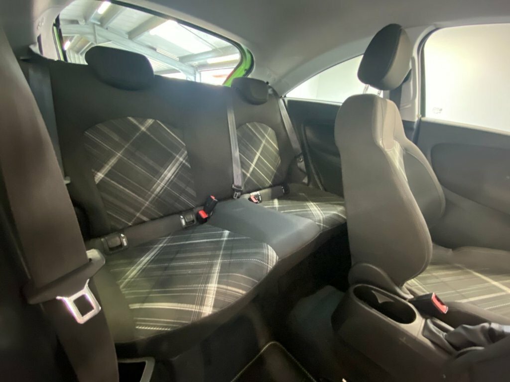 Vauxhall Corsa 1.4 Sri Ecoflex 89 Bhp Silver #21