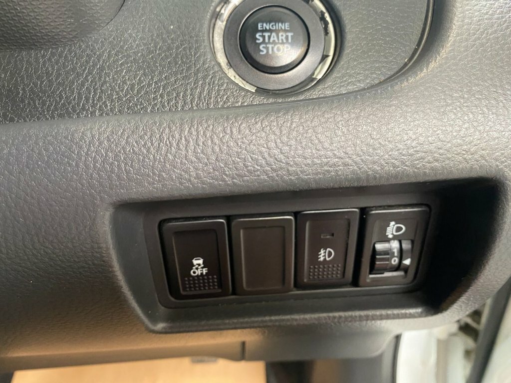 Suzuki Swift 1.2 Sz3 Euro 5 White #18