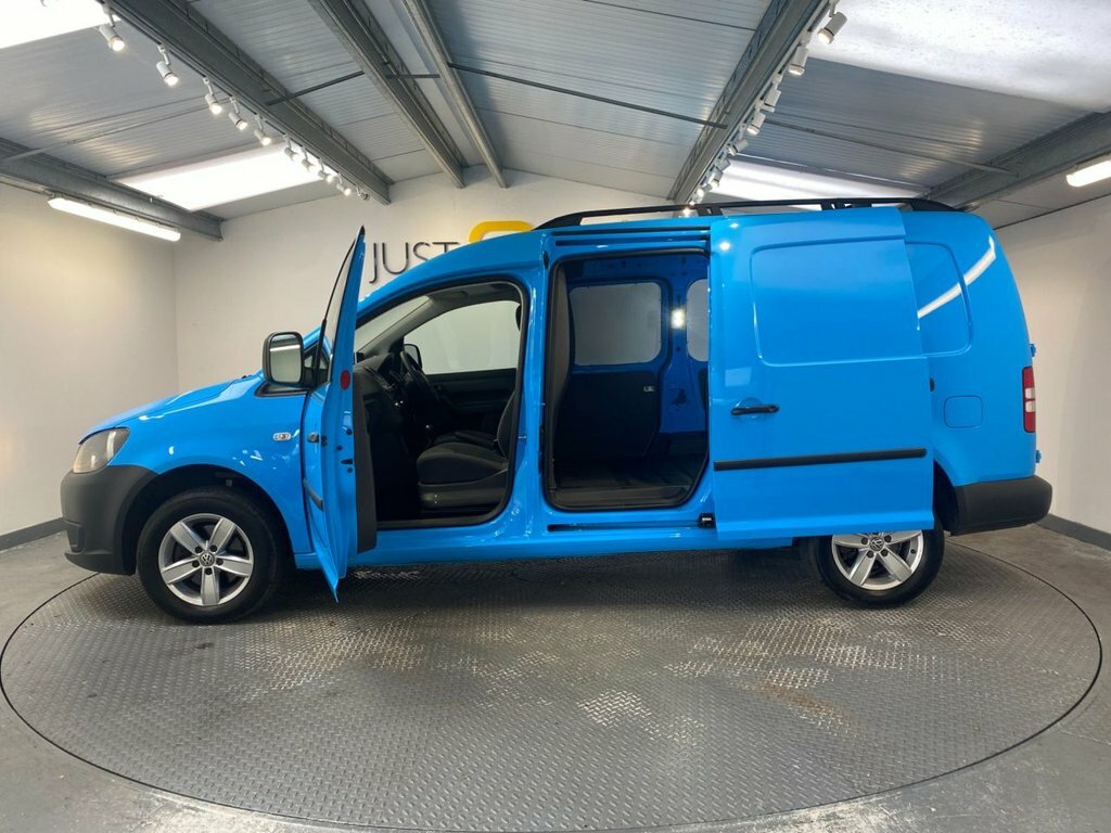 Volkswagen Caddy 1.6L C20 Startline Blue #3