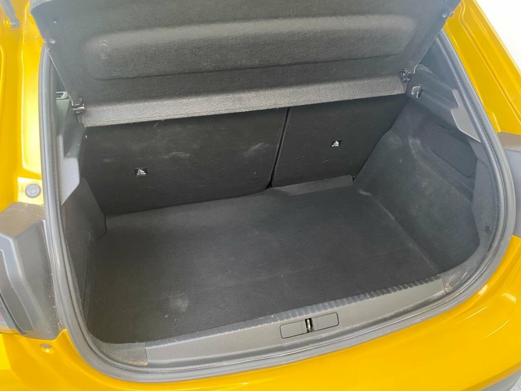 Peugeot 208 Puretech Allure Ss Yellow #28