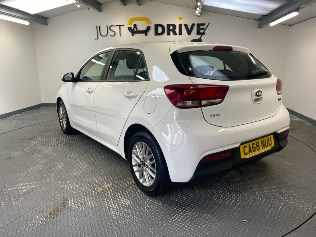 Kia RIO 1.3L 2 White #3