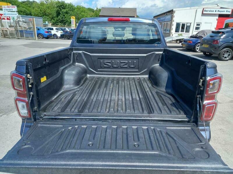 Isuzu Rodeo Dl40 Dcb VU21WWC Grey #6