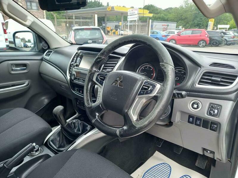 Mitsubishi L200 2.4 Di-d Dc Barbarian Svp 4Wd Euro 6 Black #7