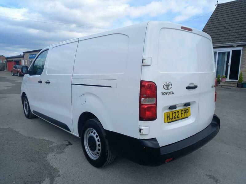 Toyota PROACE L2 Active White #5