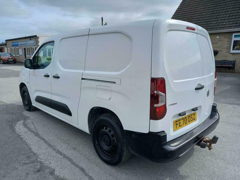 Vauxhall Combo L2h1 2300 Edition S White #5