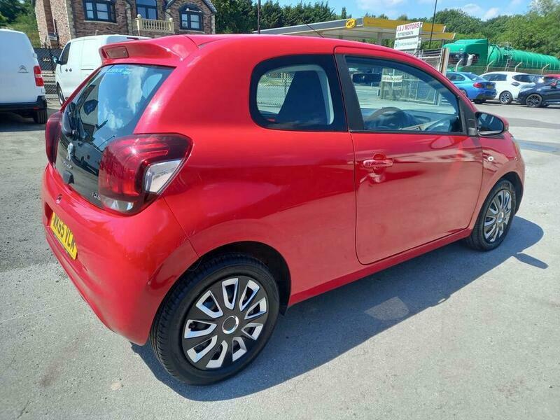 Peugeot 108 Active Red #3