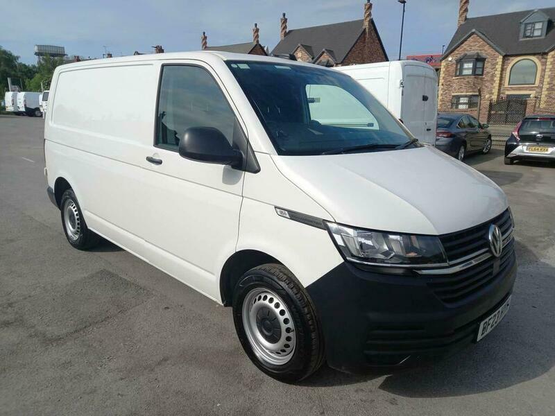 Volkswagen Transporter T32 Tdi P V White