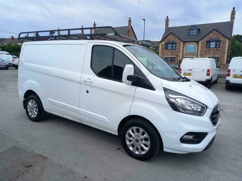 Ford Transit Custom 340 Limited P V White