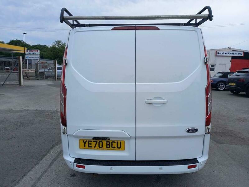 Ford Transit Custom 340 Limited P V White #5
