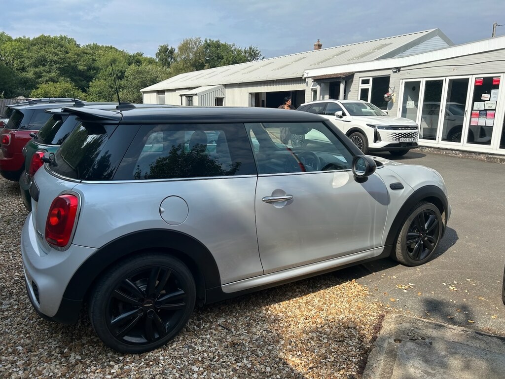 Mini Hatch 1.5 Cooper Silver #3