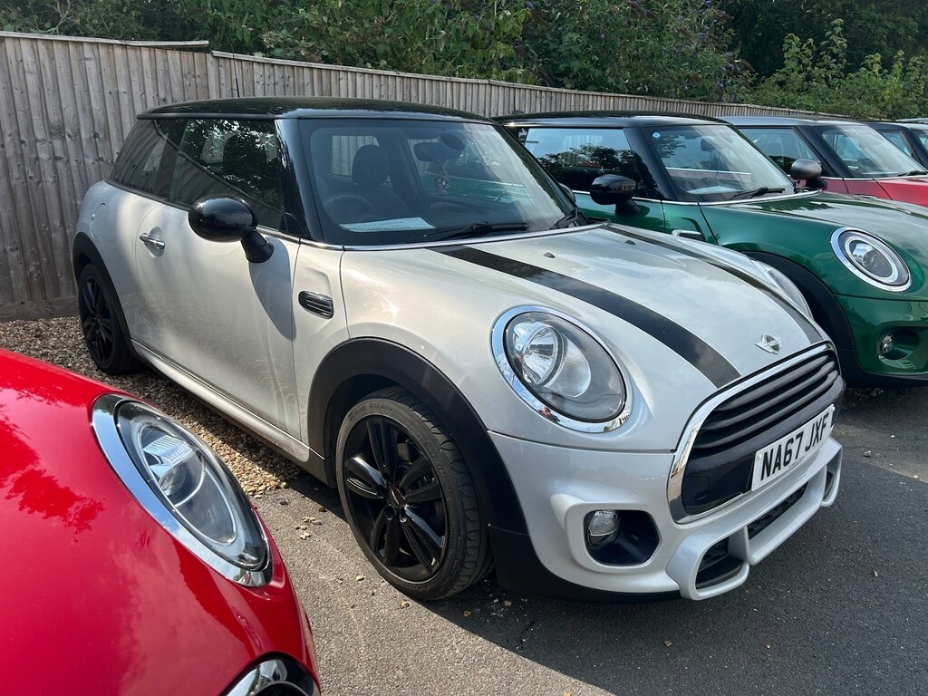 Mini Hatch 1.5 Cooper Silver