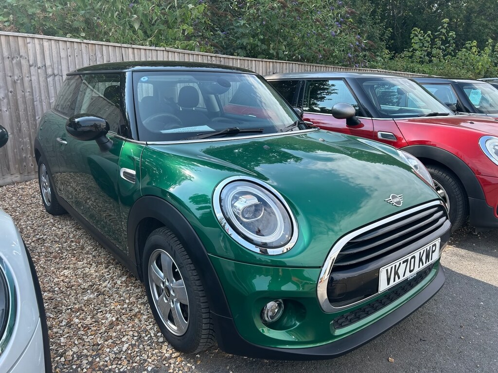 Mini Hatch F55 Mini 5-Door Cooper Sport Lci White #1