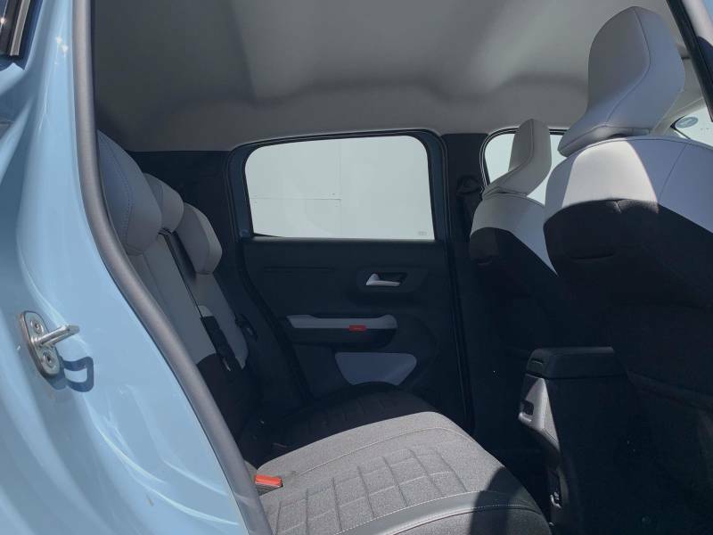 Citroen C3 Standard Range 44Kwh Max 7.4Kw Charger PJ25OJF Blue #4