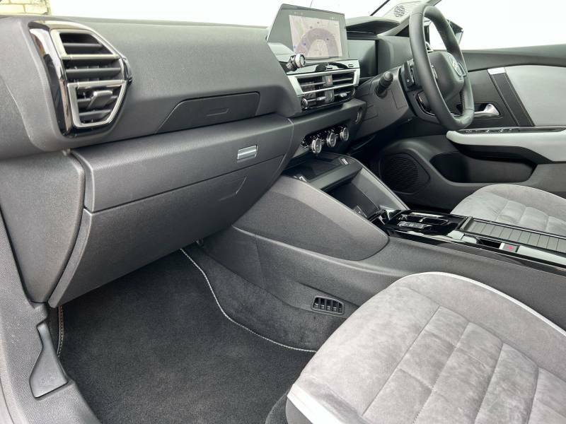Citroen C4 1.2 Hybrid 136 Max Blue #4