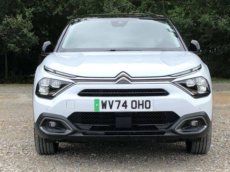 Citroen e-C4 50Kwh E-series 7.4Kw Charger White #5