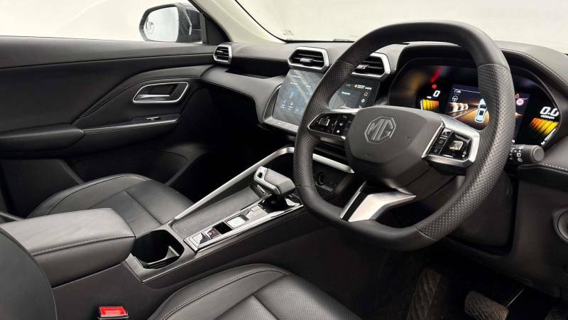 MG ZS 1.5 Hybrid Trophy Black #2
