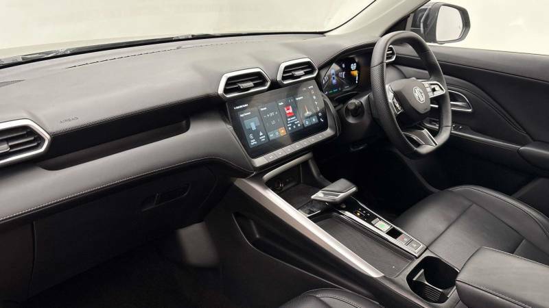 MG ZS 1.5 Hybrid Trophy Black #4