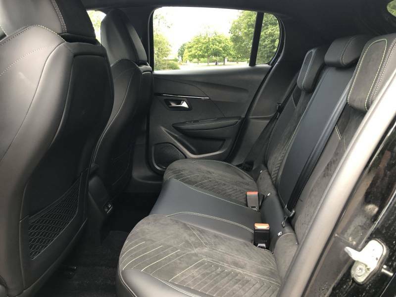 Peugeot 208 1.2 Puretech Gt Euro 6 Ss Black #4