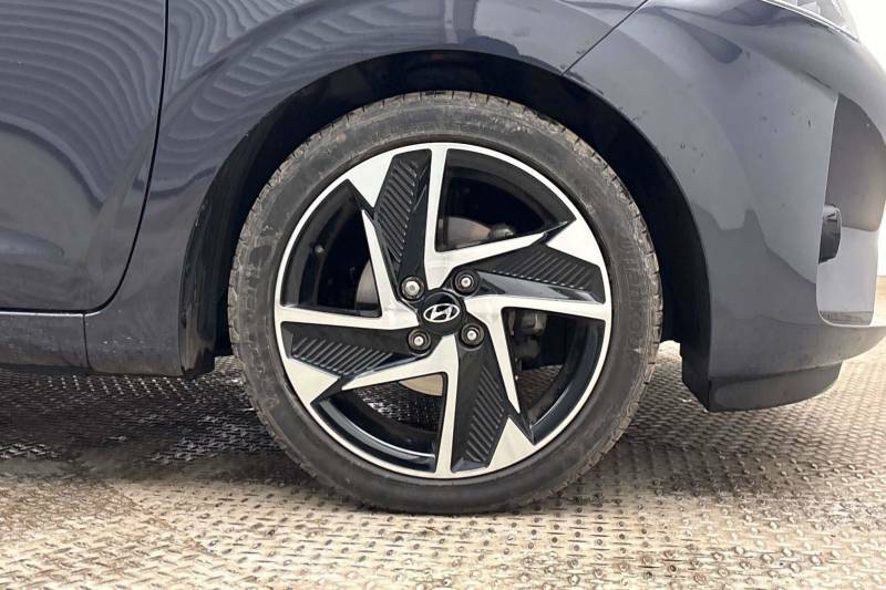 Hyundai I10 1.2 79 Premium Nav Grey #3