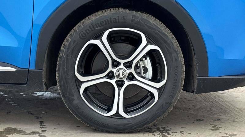 MG ZS 1.5 Hybrid Se Blue #6