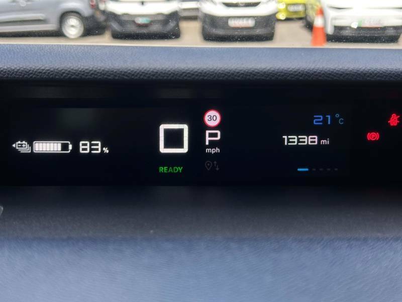Citroen C3 83Kw Plus 44Kwh Blue #2