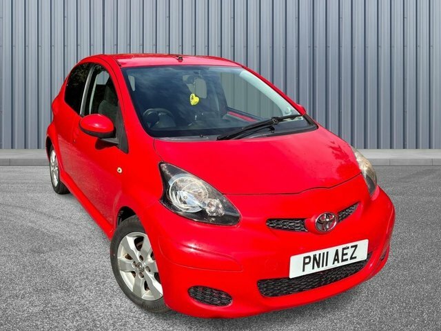 Toyota Aygo 1.0 Vvt-i Go Euro 5 PN11AEZ Red