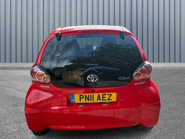 Toyota Aygo 1.0 Vvt-i Go Euro 5 PN11AEZ Red #5