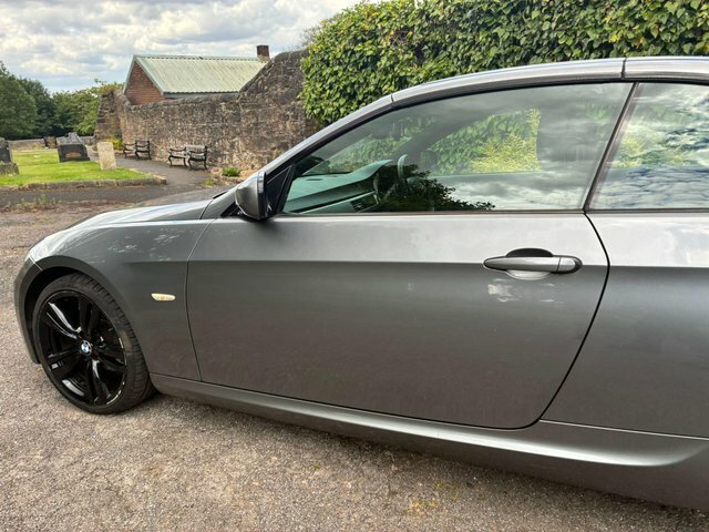 BMW 3 Series 3.0 325D Se Touring Steptronic Euro 5 Blue #56