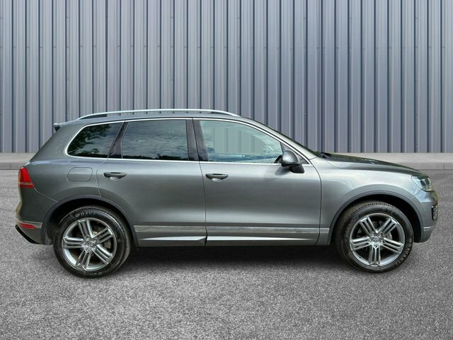 Volkswagen Touareg 3.0 V6 Tdi Bluemotion Tech 262 R-line Tip White #7