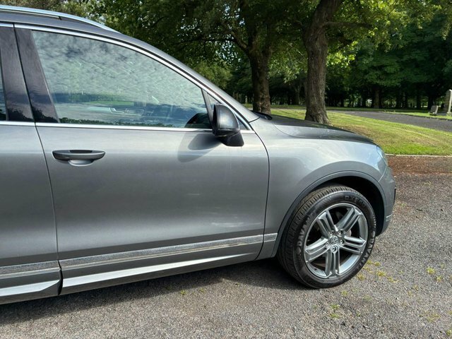 Volkswagen Touareg 3.0 V6 Tdi Bluemotion Tech 262 R-line Tip White #95