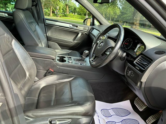 Volkswagen Touareg 3.0 V6 Tdi Bluemotion Tech 262 R-line Tip White #27