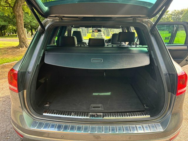 Volkswagen Touareg 3.0 V6 Tdi Bluemotion Tech 262 R-line Tip White #19