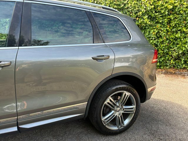 Volkswagen Touareg 3.0 V6 Tdi Bluemotion Tech 262 R-line Tip White #77