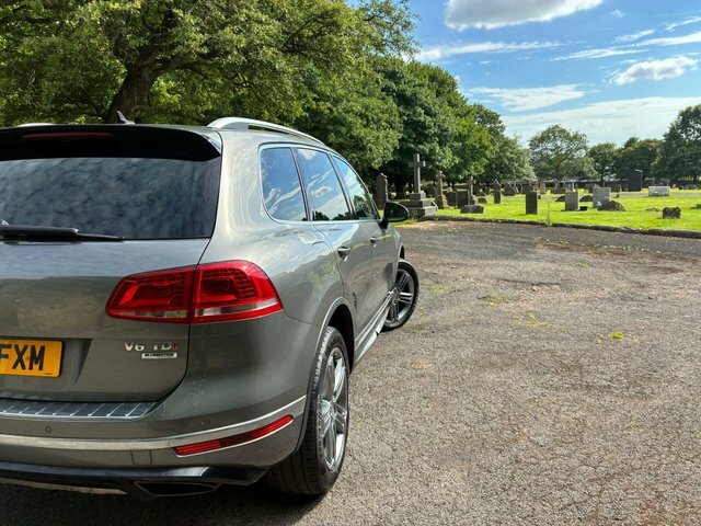 Volkswagen Touareg 3.0 V6 Tdi Bluemotion Tech 262 R-line Tip White #88