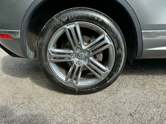 Volkswagen Touareg 3.0 V6 Tdi Bluemotion Tech 262 R-line Tip White #96