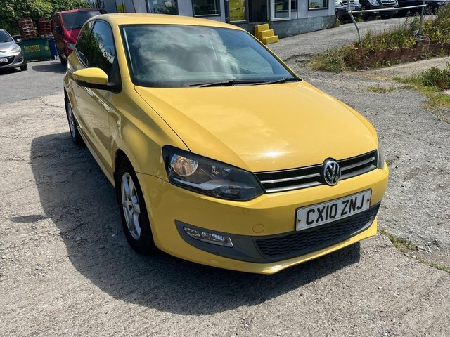 Volkswagen Polo 1.2 Moda Euro 5 Yellow
