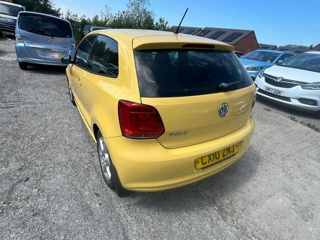 Volkswagen Polo 1.2 Moda Euro 5 Yellow #4