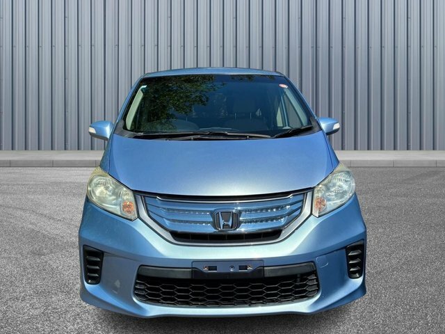 Honda Freed 1.5L Hybrid Blue #2