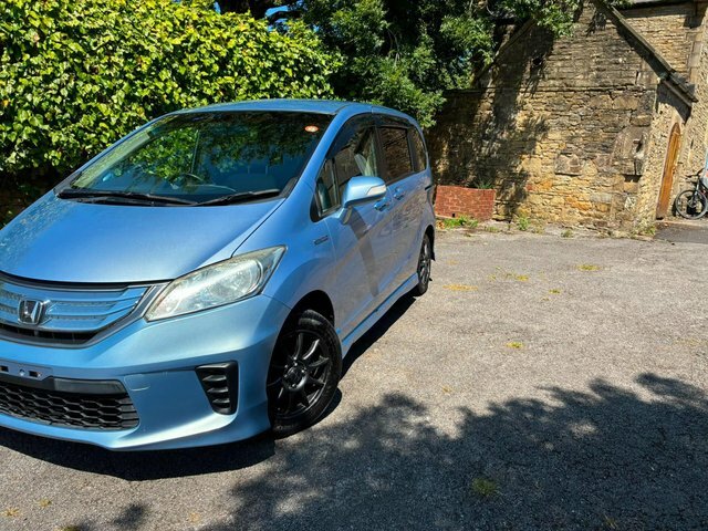 Honda Freed 1.5 Hybrid 6 Seats Black #48