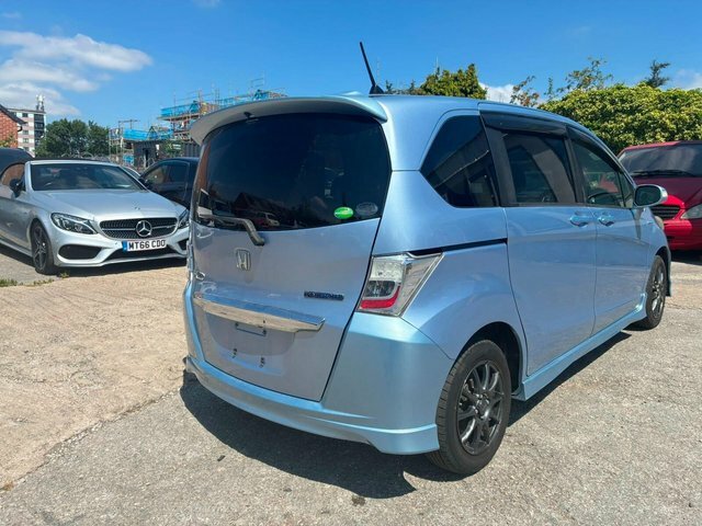 Honda Freed Hybrid 6 Seats Disable Accesswheel Chai Black #6